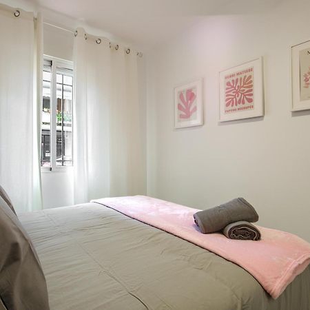 Apartamento San Isidro アルカラ・デ・エナレス エクステリア 写真