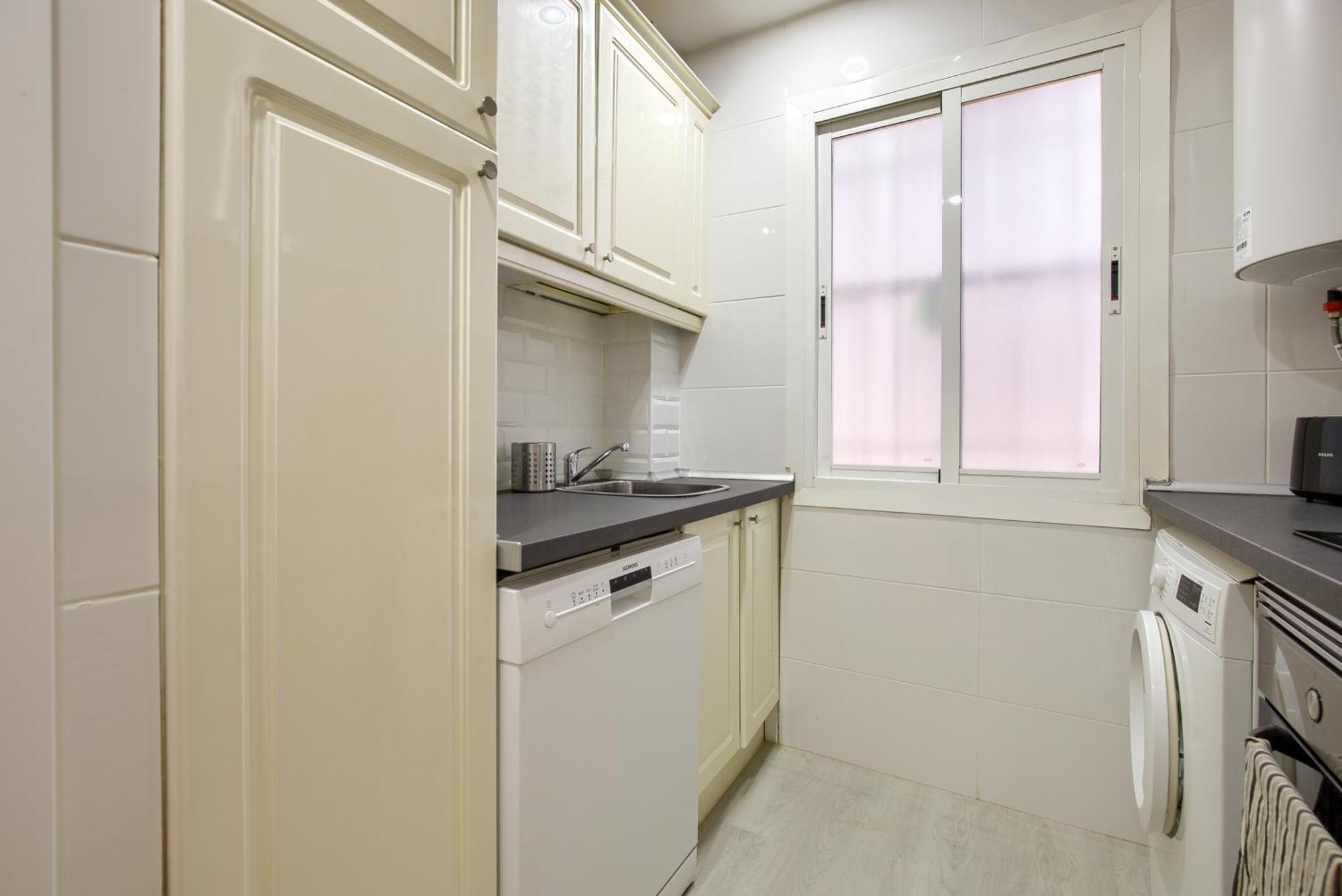 Apartamento San Isidro アルカラ・デ・エナレス エクステリア 写真
